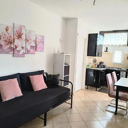 La Casa Di Lilli Anguillara Sabazia-lago, Relax E Roma A Portata Di Treno Apartment Anguillara Sabazia