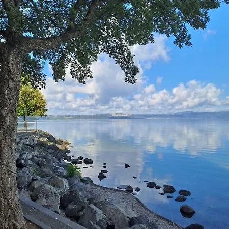 La Casa Di Lilli Anguillara Sabazia-lago, Relax E Roma A Portata Di Treno * Anguillara Sabazia